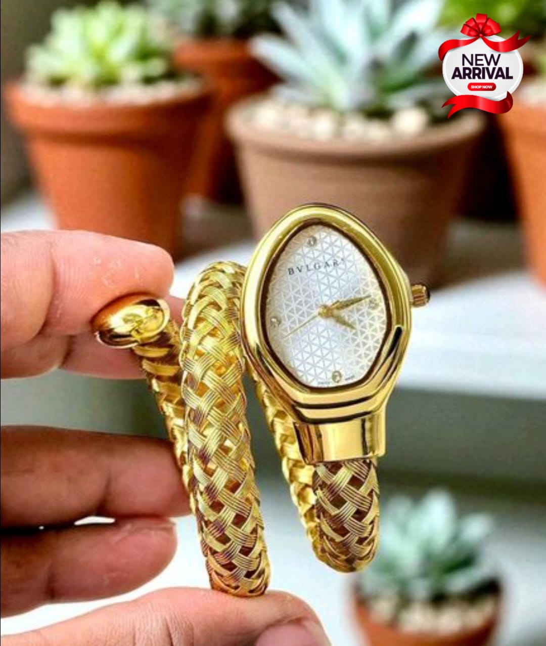 THE SNAKE BRASLET WATCH (BEST FOR GIFT)